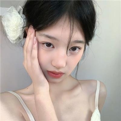 柳绿花红